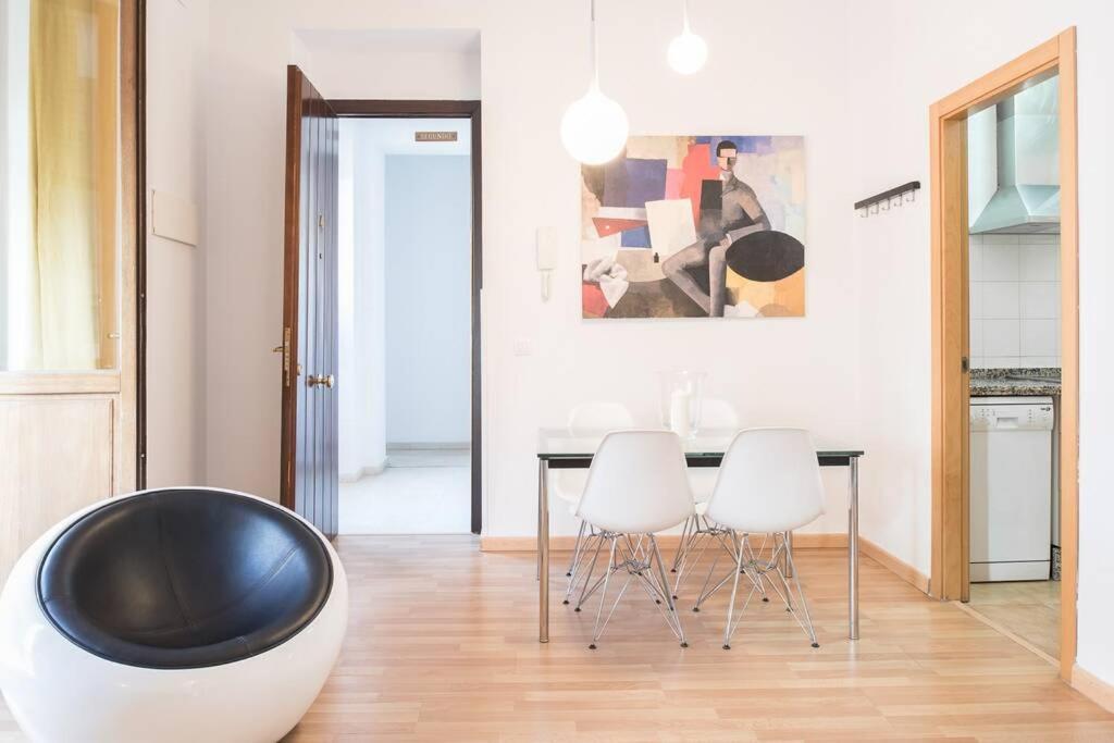 סביליה Pop Art, Apartamento Valvanera, Pleno Centro מראה חיצוני תמונה